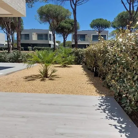 Holiday home Chalet Urbanizacion Roche Conil De La Frontera